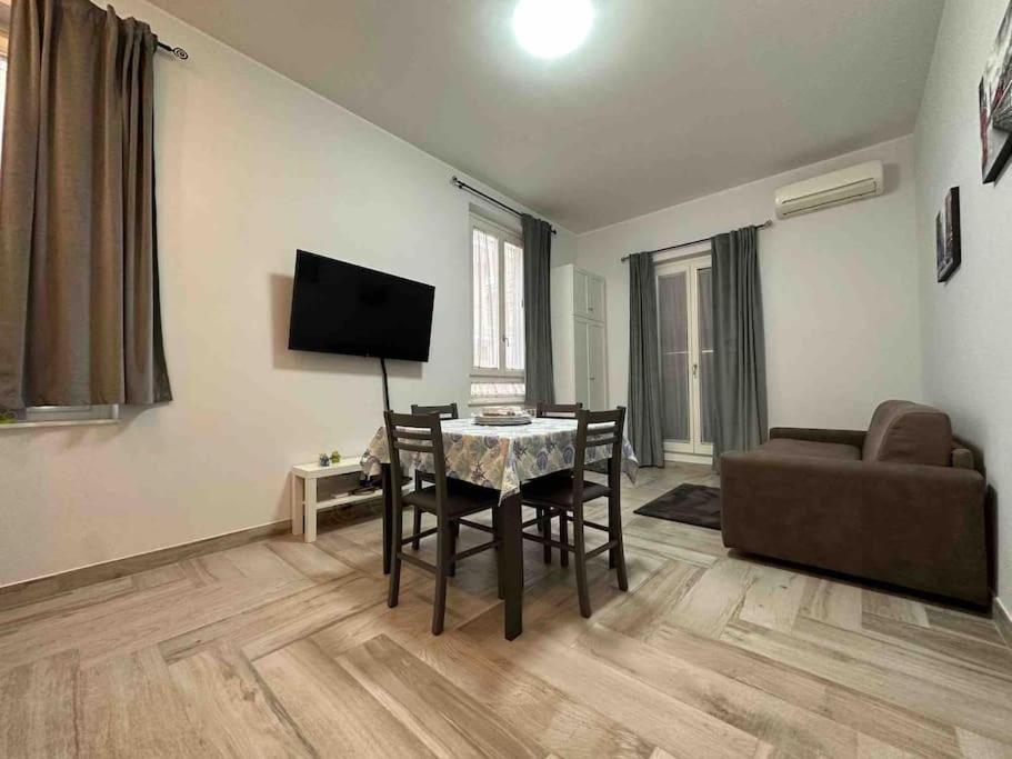 Family Flat Near Metro A Apartment โรม ภายนอก รูปภาพ