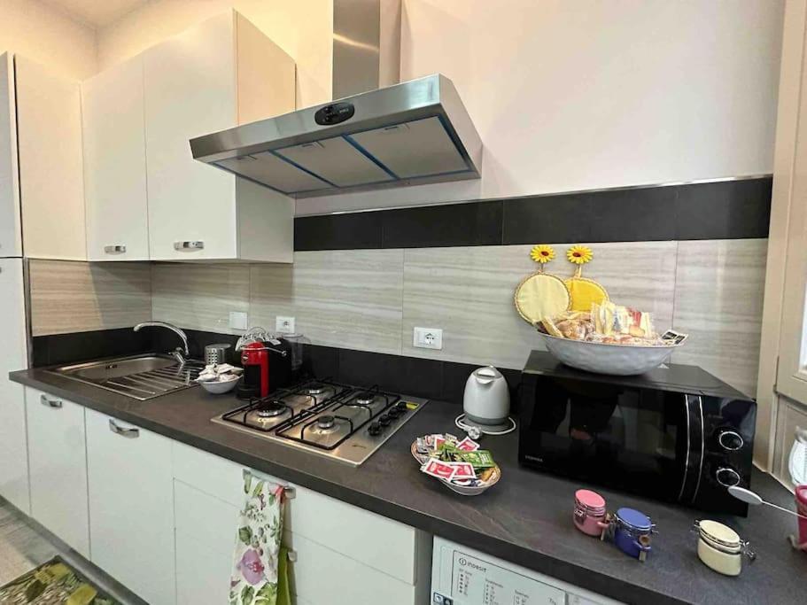 Family Flat Near Metro A Apartment โรม ภายนอก รูปภาพ